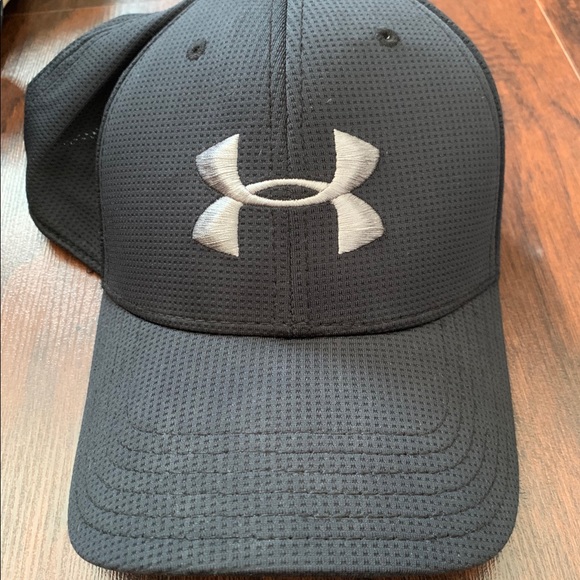 Men’s fitted hat lot-TWO VERY RARE(in description) - Picture 3 of 9